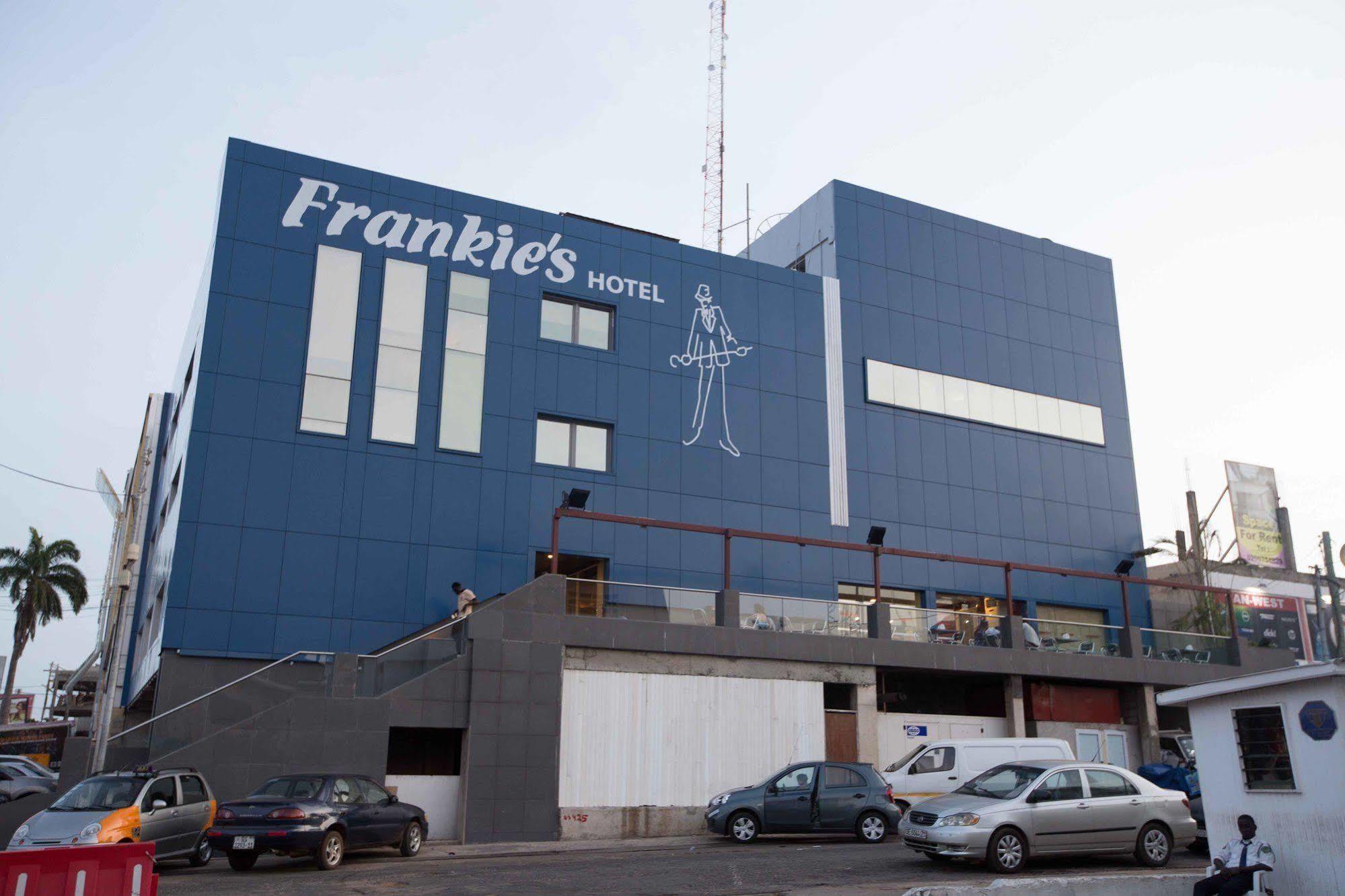 Frankie'S Foods And Rooms Accra Esterno foto